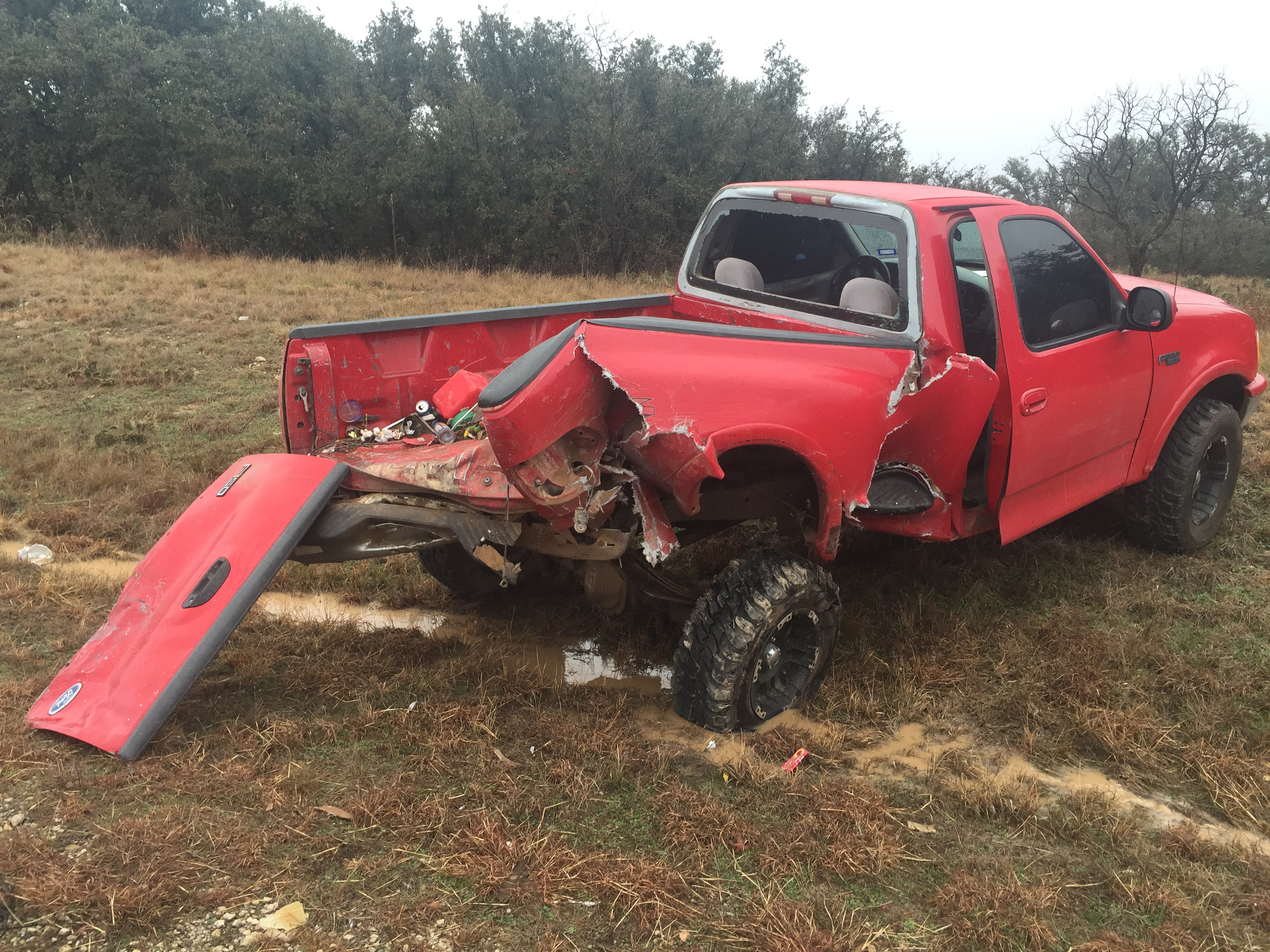 Crash on U.S. 84 (LIVE! Photo/Megan Holmquest) Crash on U.S. 84 (LIVE! Photo/Megan Holmquest)