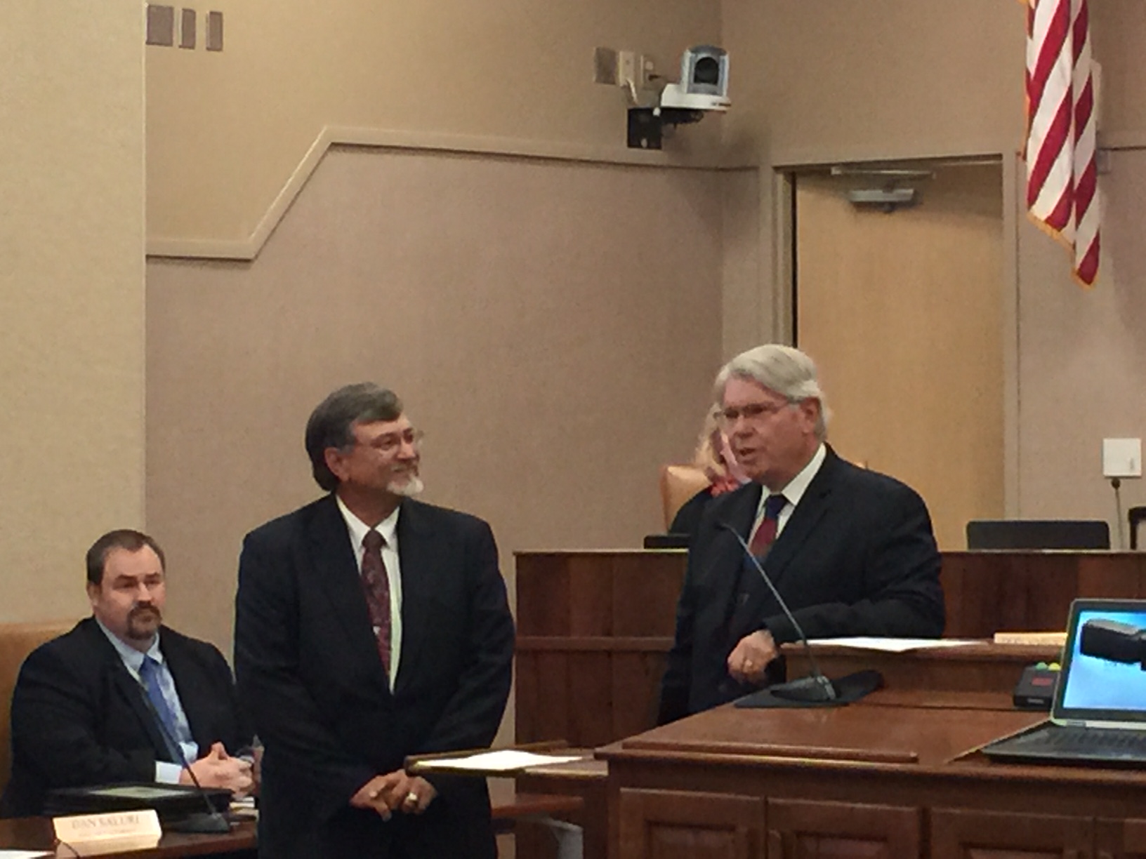 Don Vardeman says farewell to the city council (LIVE! photo/ Amanda Henson) Don Vardeman says farewell to the city council (LIVE! photo/ Amanda Henson)
