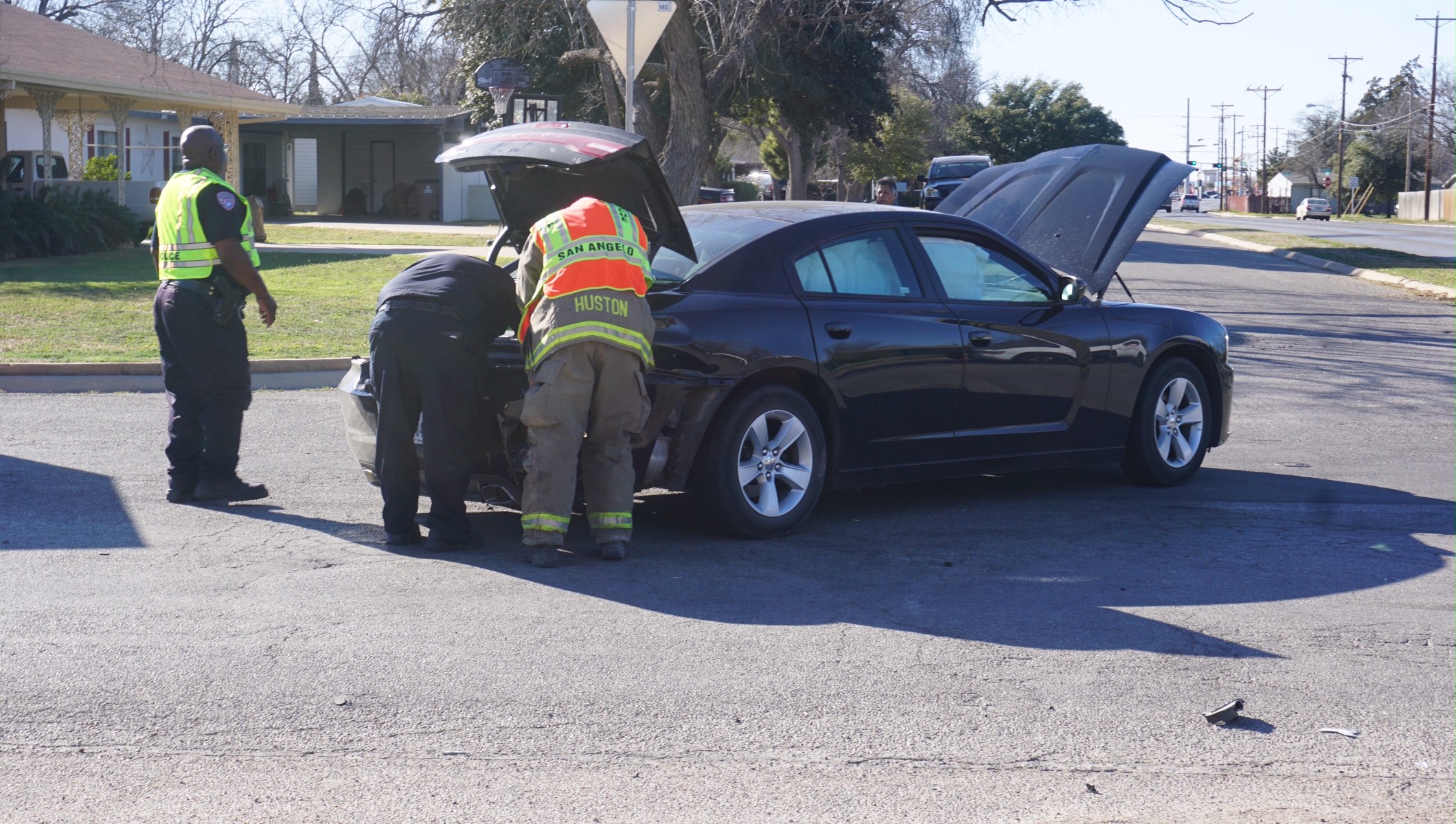 Crash on Avenue N. (LIVE! Photo/Megan Holmquest) Crash on Avenue N. (LIVE! Photo/Megan Holmquest)