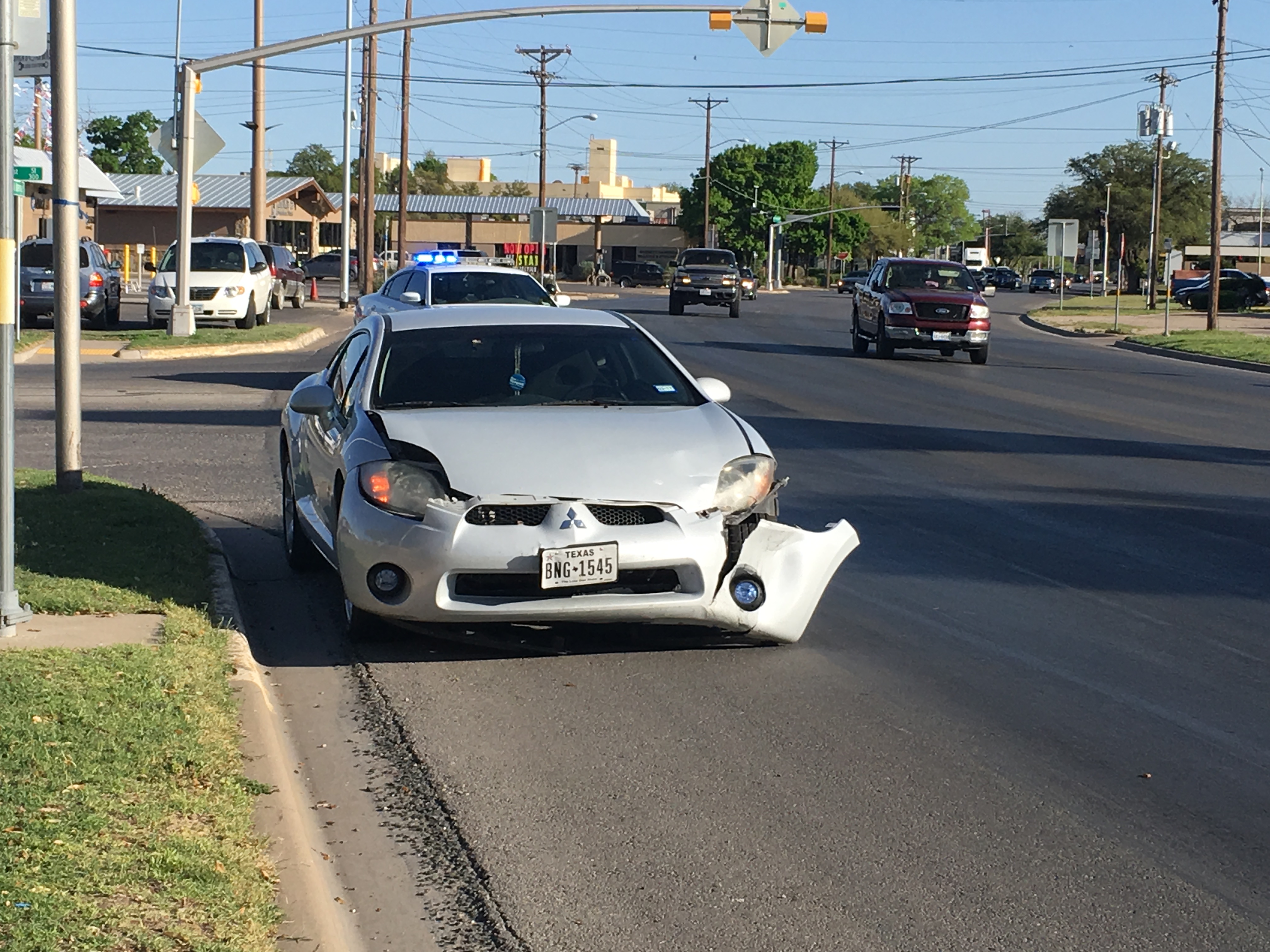 Crash on 1st St. and Bryant (LIVE! Photo/Stephanie Lindgren) Crash on 1st St. and Bryant (LIVE! Photo/Stephanie Lindgren)