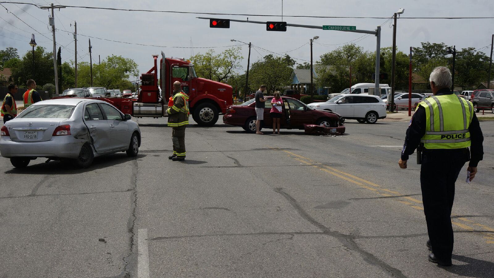 Collision on Chadbourne and 19th Streets (LIVE! Photo/Gabriel Neves) Collision on Chadbourne and 19th Streets (LIVE! Photo/Gabriel Neves)