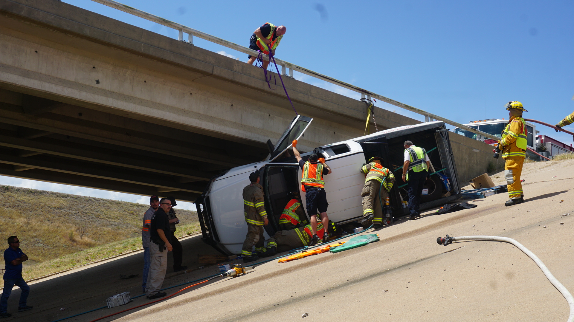 Crash with entrapment on US 87 (LIVE! Photo/Cameron Niblock) Crash with entrapment on US 87 (LIVE! Photo/Cameron Niblock)