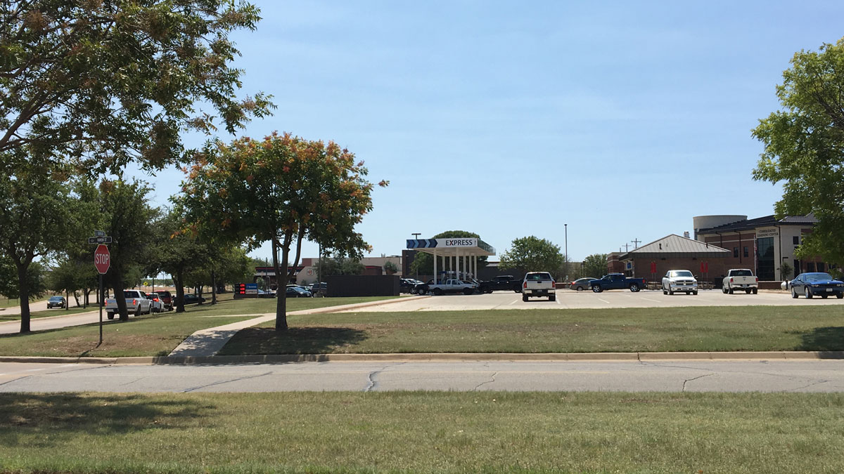 The gas station on base is seeing lines form on aug. 21, 2017. (LIVE! Photo/Joe Hyde) The gas station on base is seeing lines form on aug. 21, 2017. (LIVE! Photo/Joe Hyde)