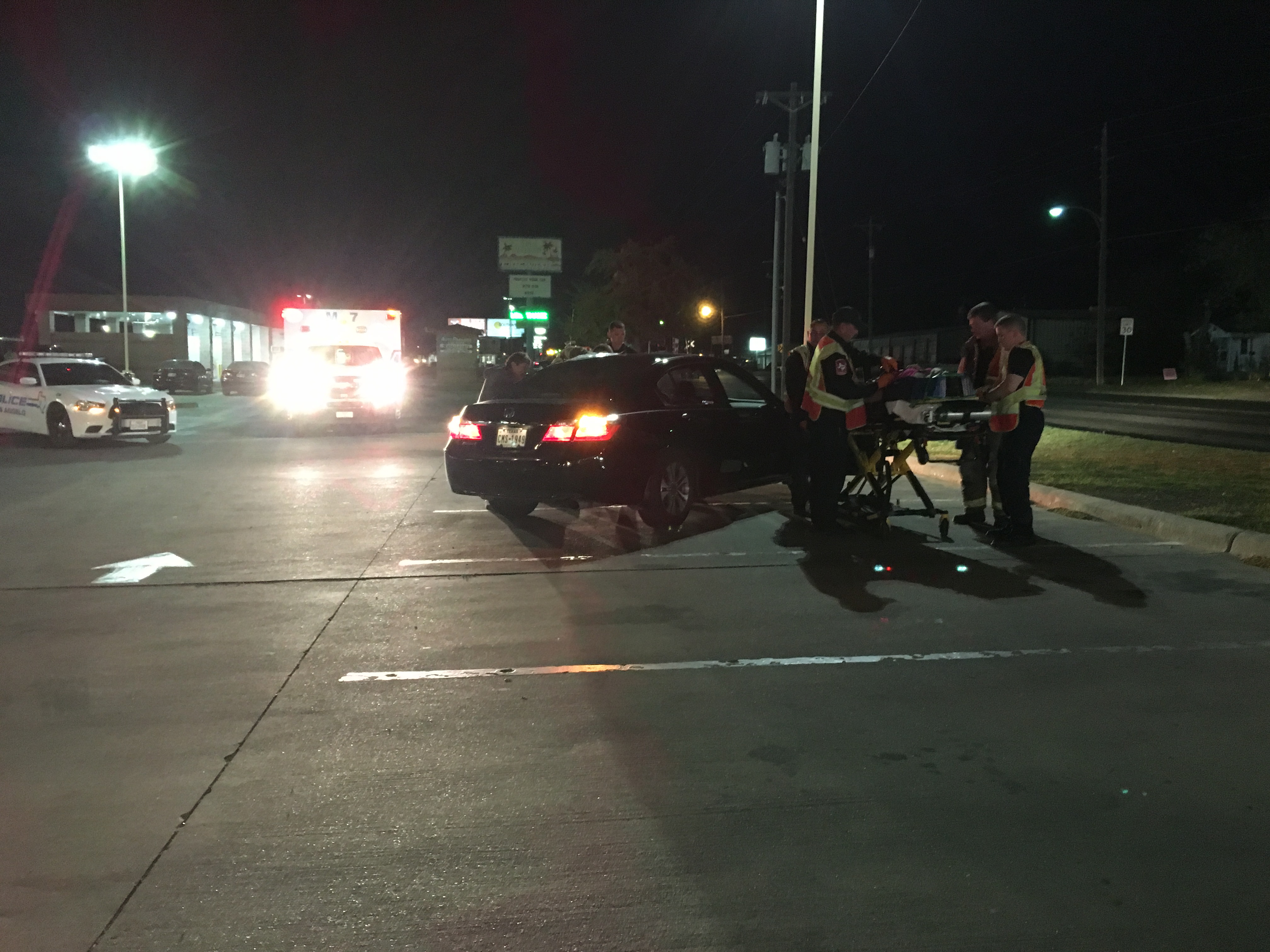 Hit-and-run crash on Avenue N and Bryant Blvd. (LIVE! Photo/Stephanie Lindgren) Hit-and-run crash on Avenue N and Bryant Blvd. (LIVE! Photo/Stephanie Lindgren)