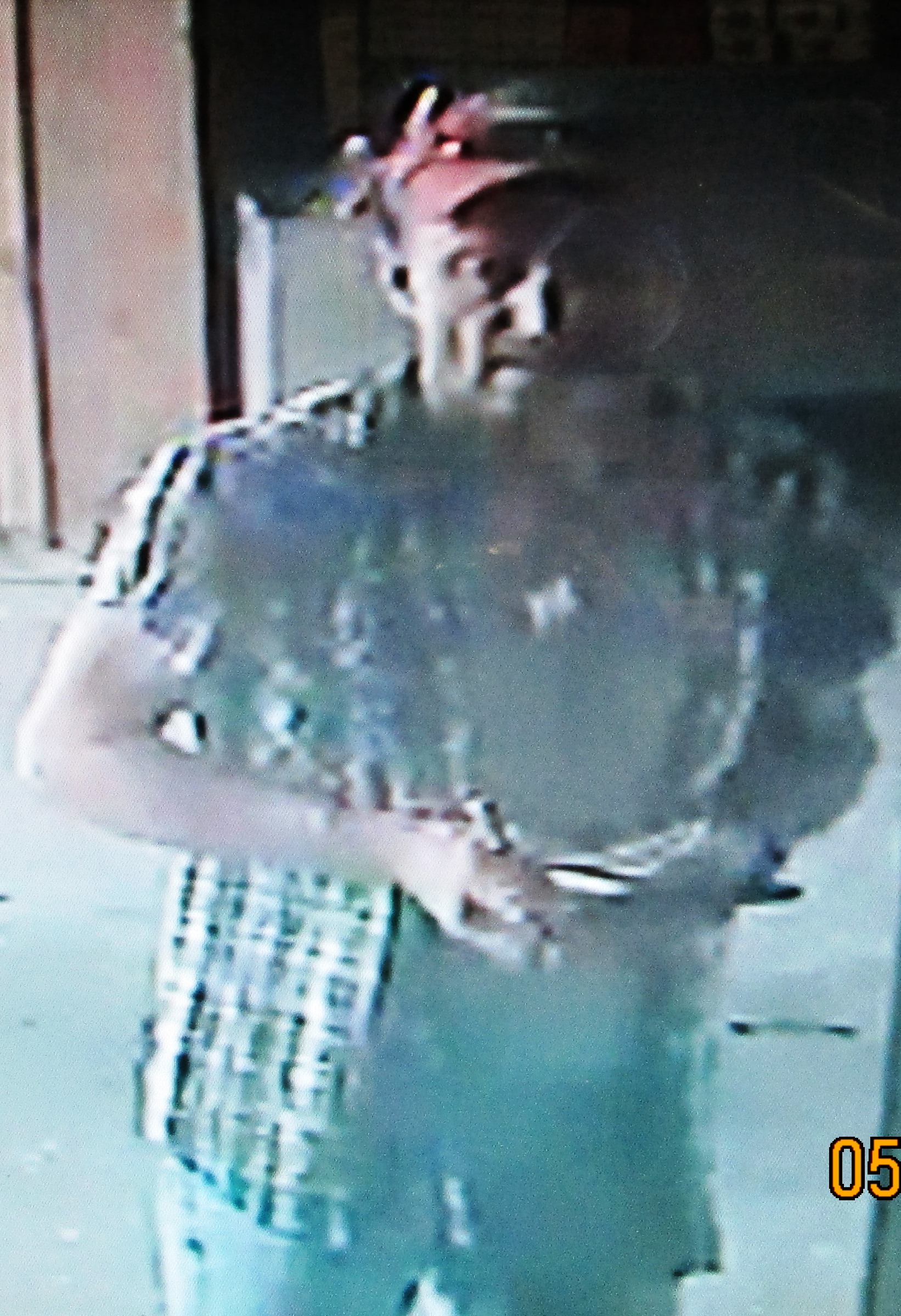 The man depicted in the photo is wanted for questioning in relation to a credit card theft. (Photo/SAPD) The man depicted in the photo is wanted for questioning in relation to a credit card theft. (Photo/SAPD)