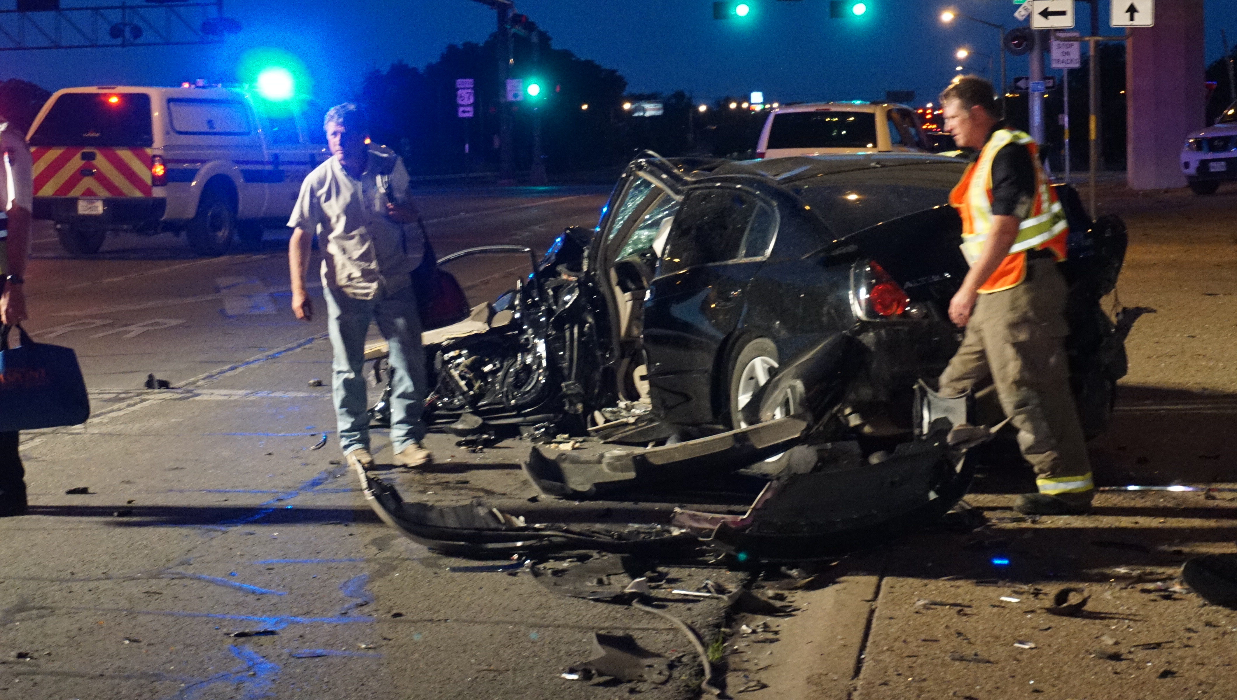 Major crash at N. Bryant Ave. and the Houston Harte on June 18, 2015. (LIVE! Photo/John Basquez) Major crash at N. Bryant Ave. and the Houston Harte on June 18, 2015. (LIVE! Photo/John Basquez)