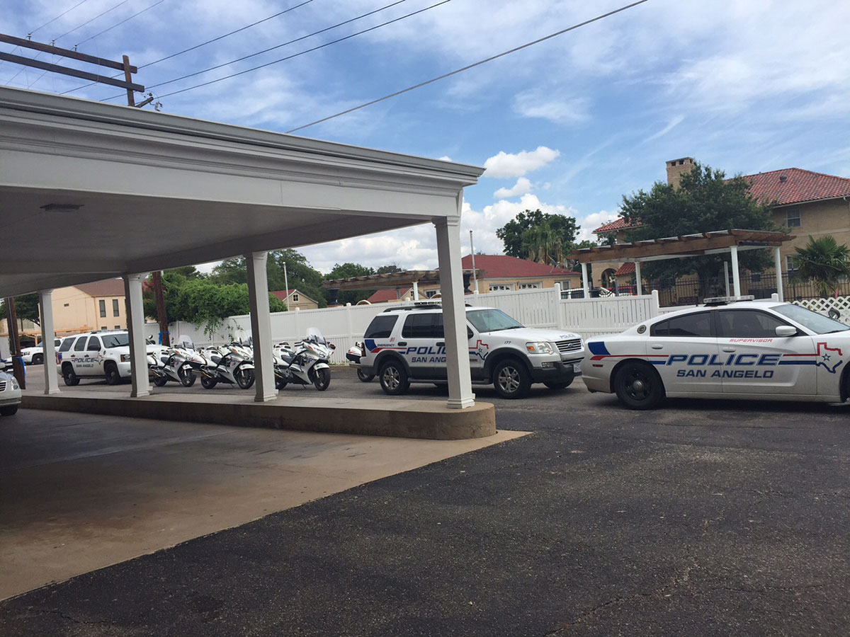 The procession that returned the body of Korby Kennedy home parked in near the entrance to Johnson’s Funeral Home. (LIVE! Photo/Amanda Henson)