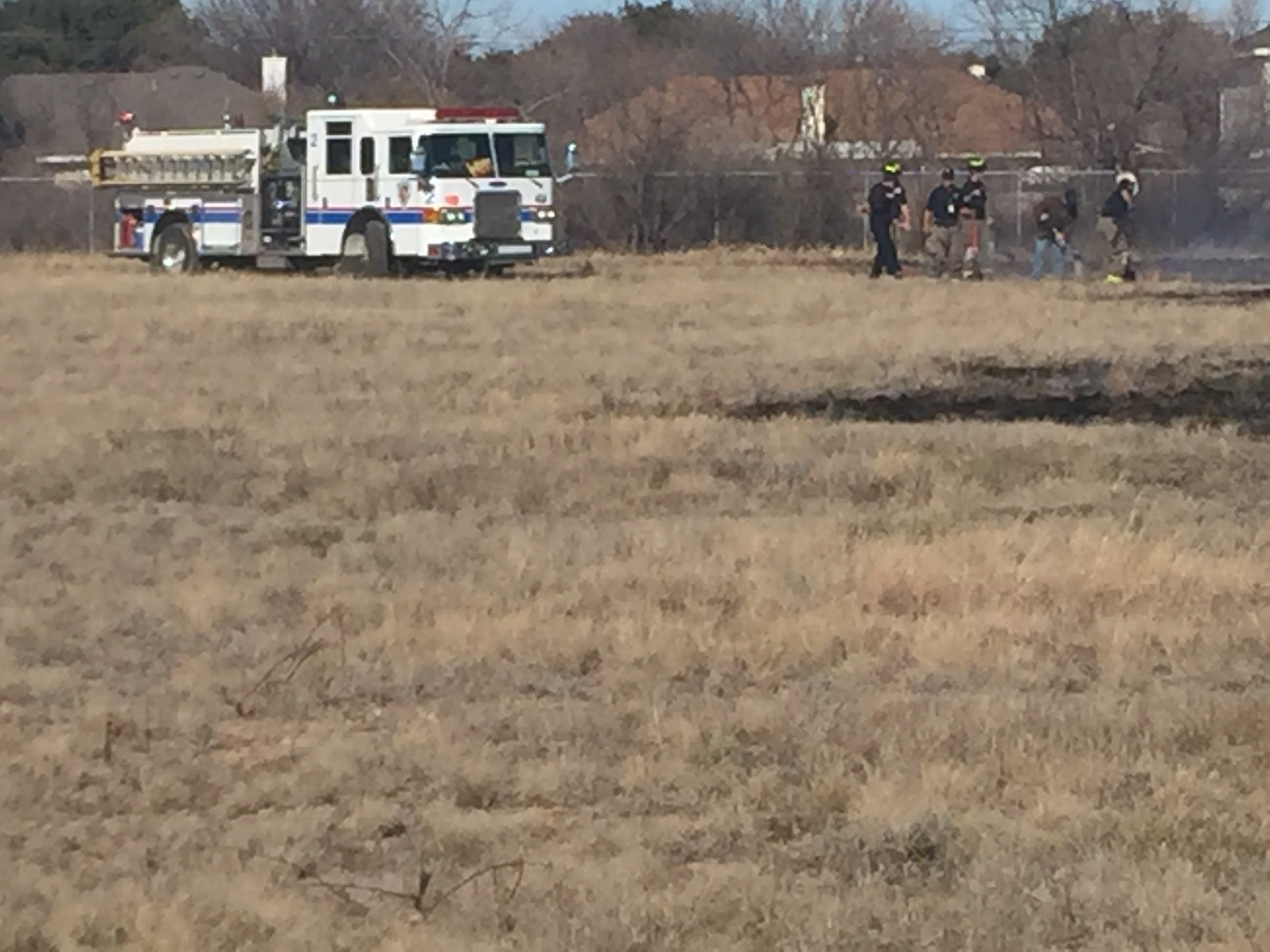 Grass fire near Lamar. (LIVE! Photo/Dewey Weaver) Grass fire near Lamar. (LIVE! Photo/Dewey Weaver)