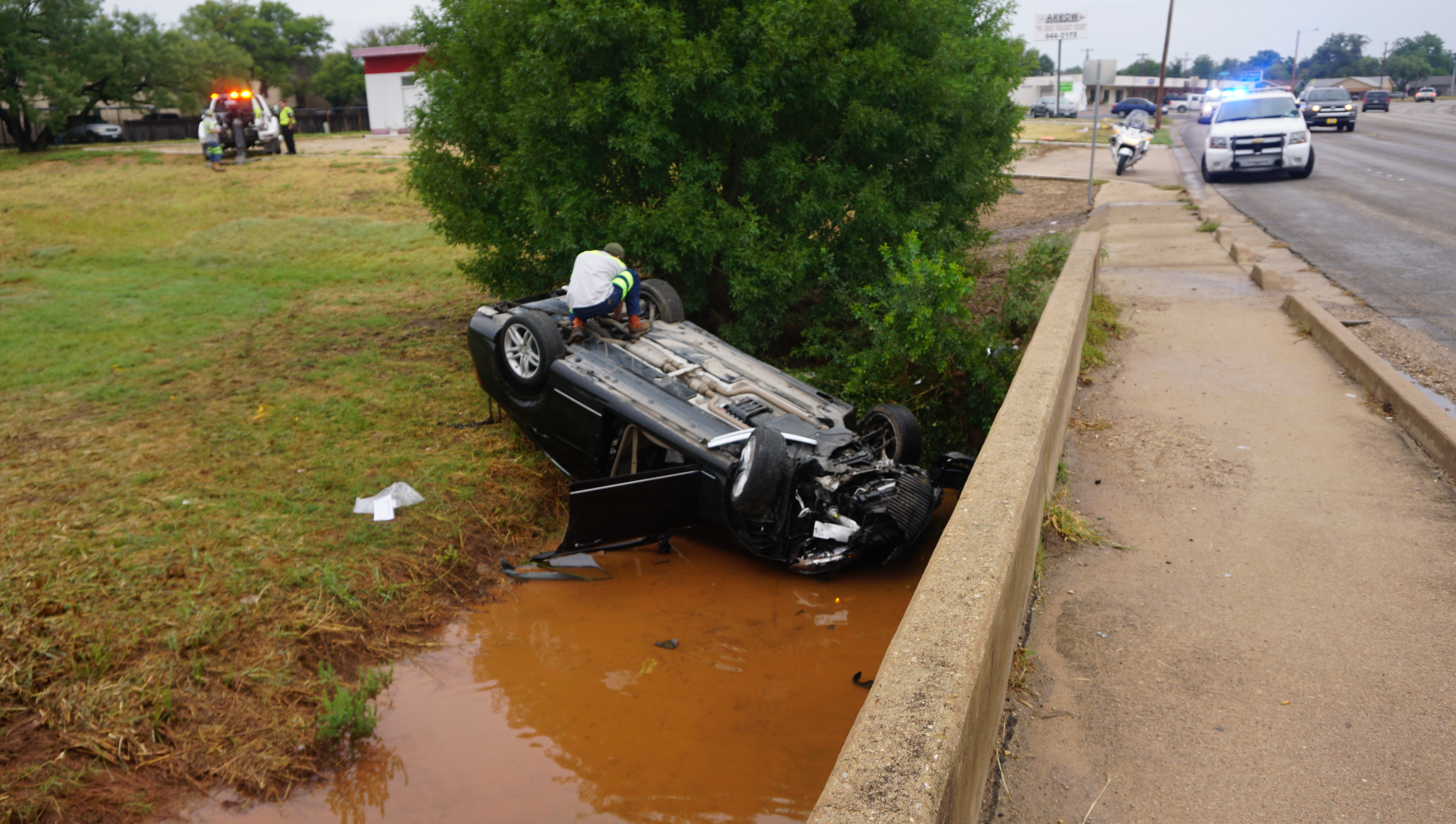 red_arroyo_crash_2.jpg