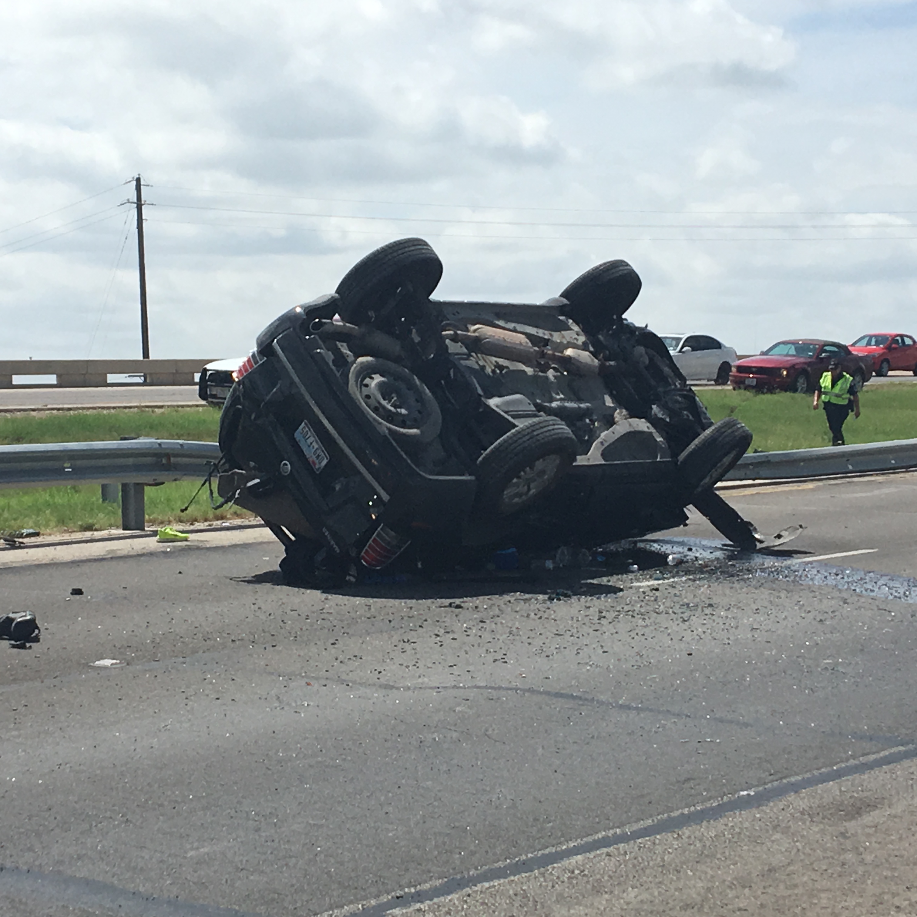 Rollover Crash Causes Estimated 3K in Damage to Guardrail