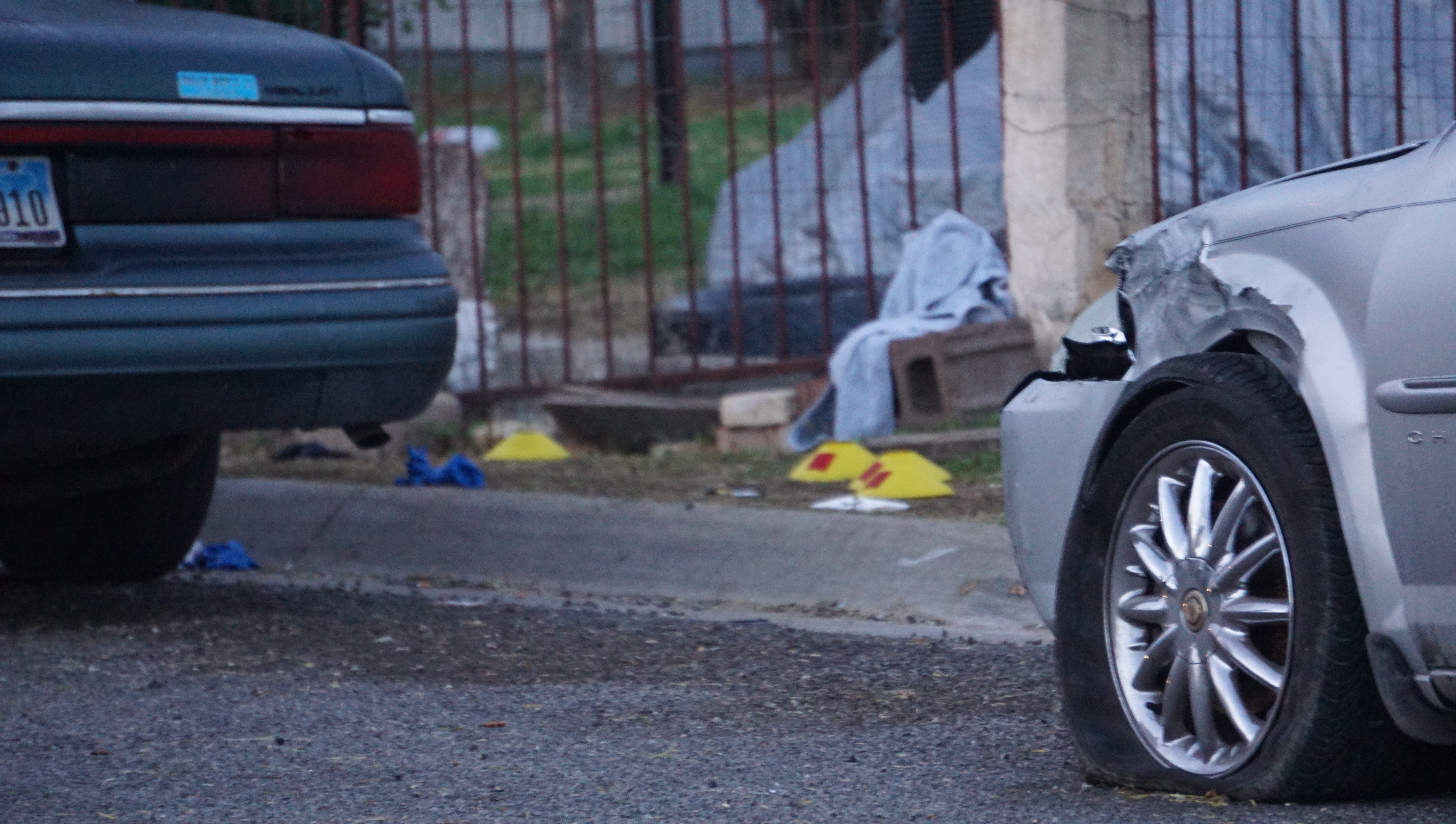 Shooting on Velma and Pope Streets.(LIVE! Photo/John Basquez) Shooting on Velma and Pope Streets.(LIVE! Photo/John Basquez)