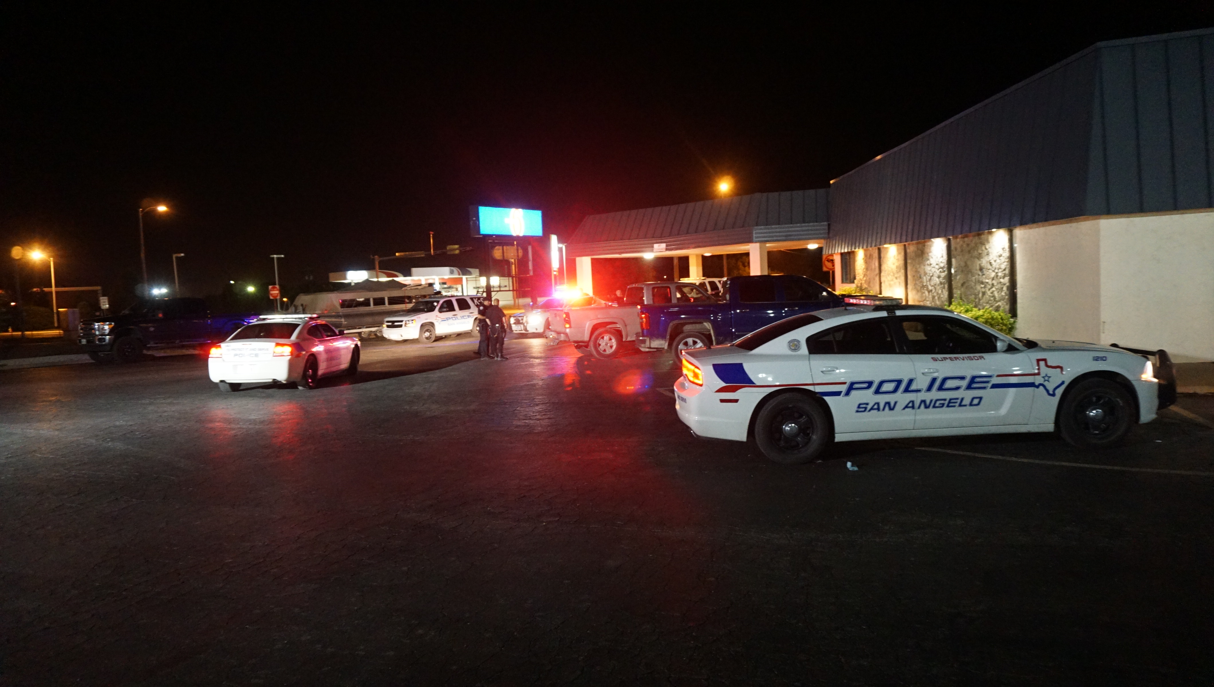 The stabbing victim claimed that he was stabbed by his uncle. Bar patrons and staff were interviewed by police. (LIVE! Photo/John Basquez)