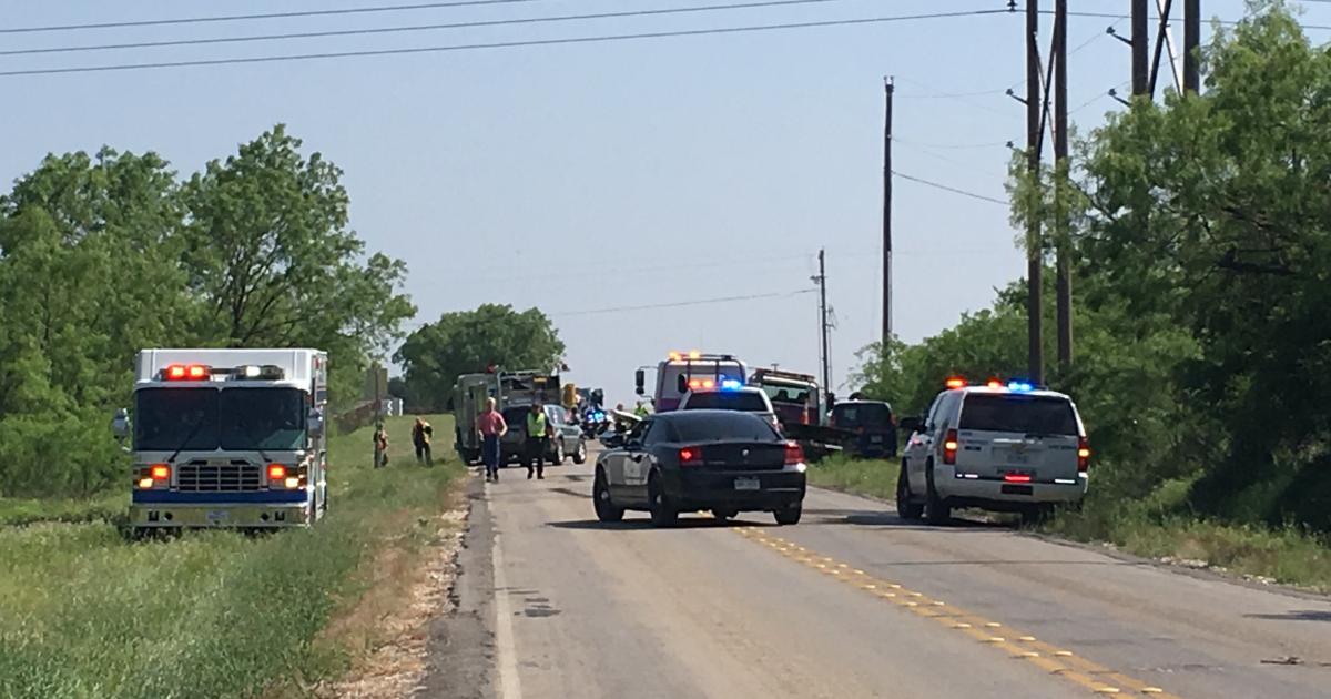 Crash on Foster Road. (LIVE! Photo/Stephanie Lindgren) Crash on Foster Road. (LIVE! Photo/Stephanie Lindgren)