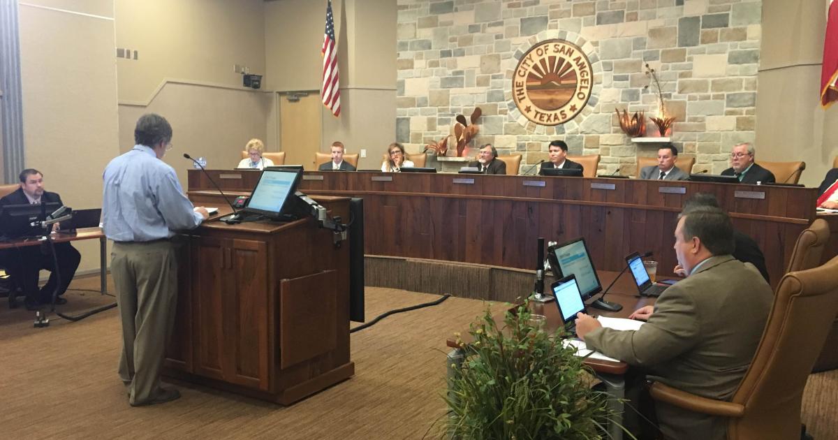 Steve Hampton speaking during the public comment session.