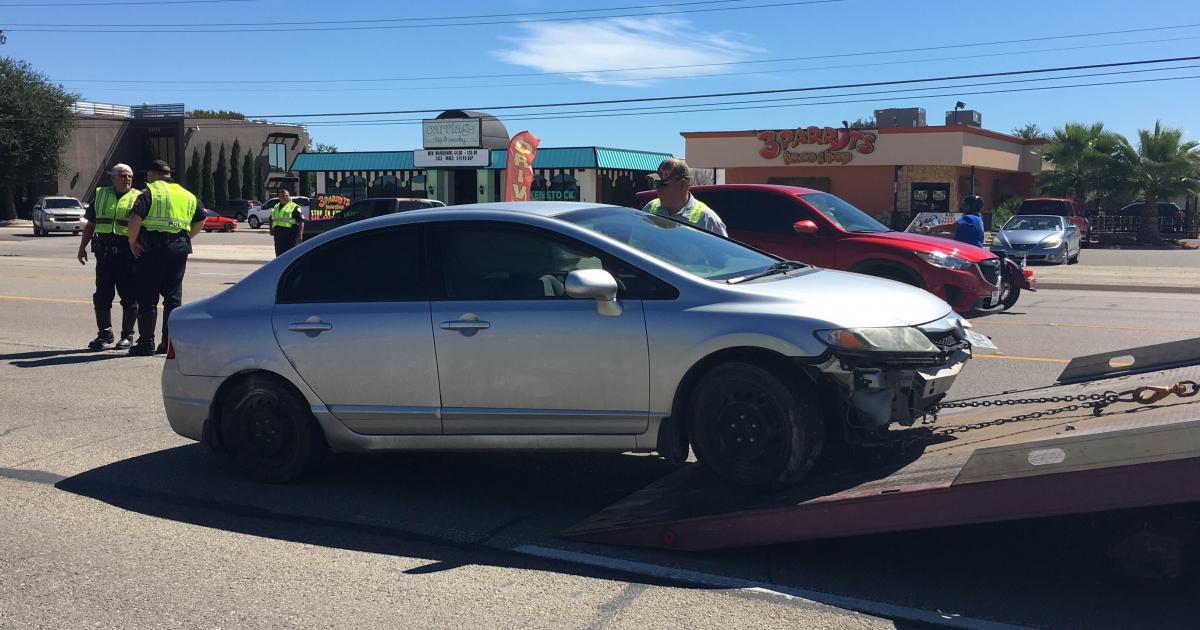 Silver Honda (LIVE photo: Stephanie Lindgren)