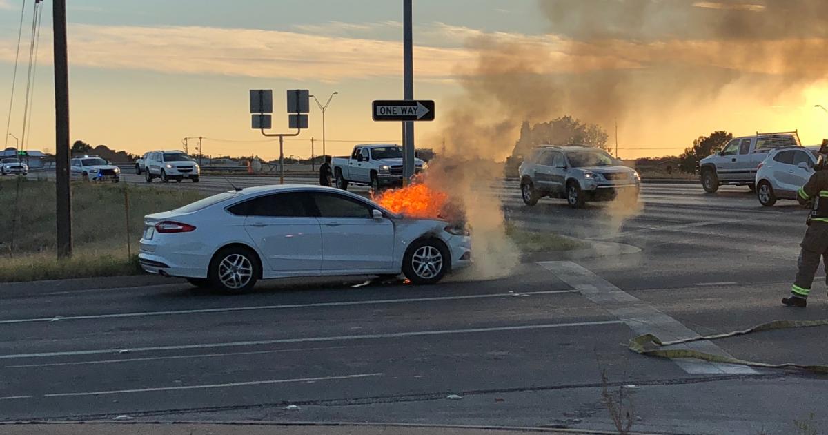 Fiery inferno on Loop 306. (LIVE! Photo/John Basquez) Fiery inferno on Loop 306. (LIVE! Photo/John Basquez)