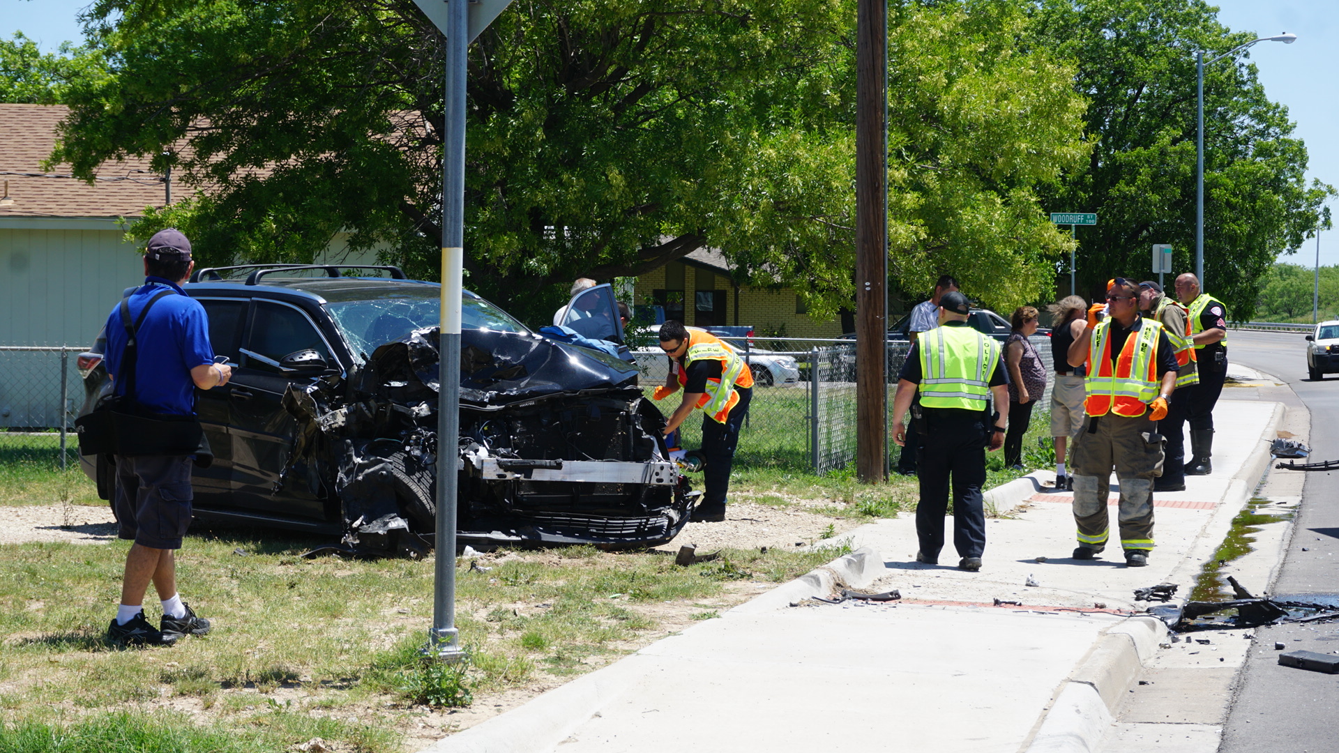 Several injuries are reported after a crash involving a transit bus. (LIVE! Photo/Stephanie Lindgren) Several injuries are reported after a crash involving a transit bus. (LIVE! Photo/Stephanie Lindgren)
