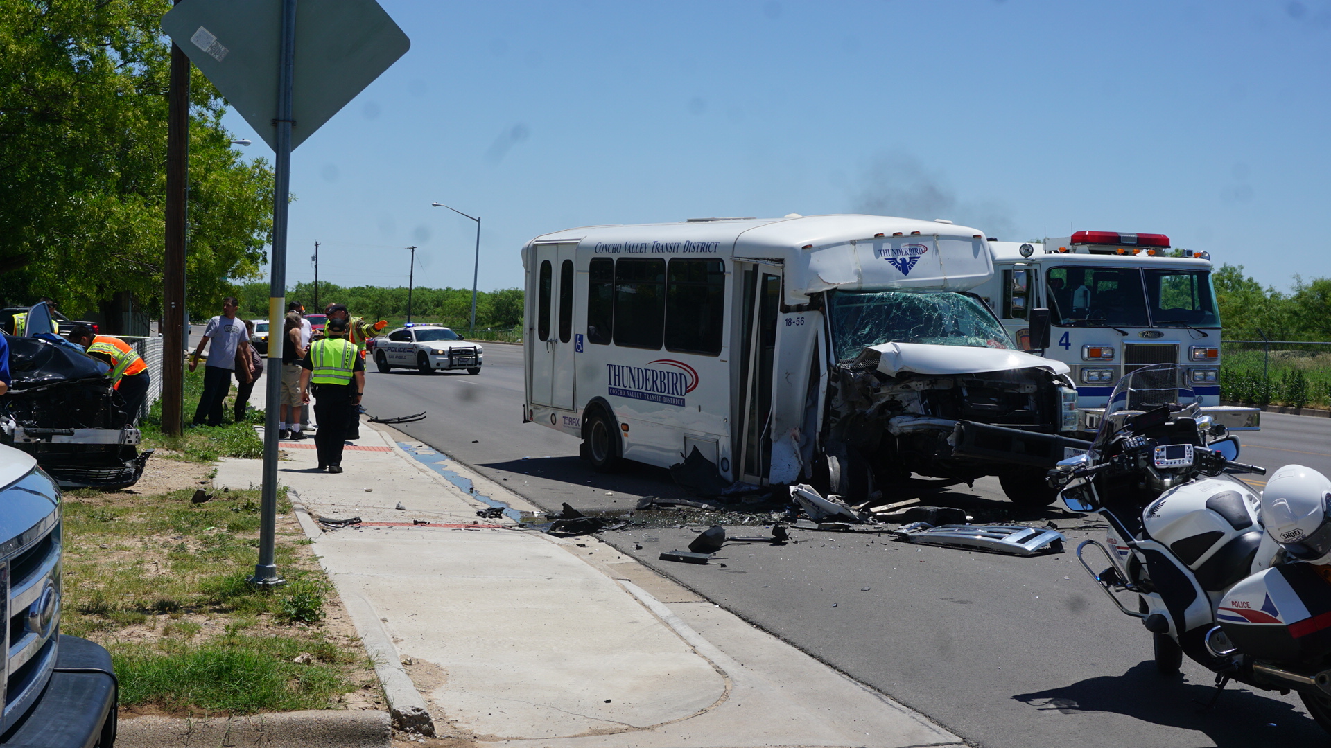 Several injuries are reported after a crash involving a transit bus. (LIVE! Photo/Stephanie Lindgren) Several injuries are reported after a crash involving a transit bus. (LIVE! Photo/Stephanie Lindgren)