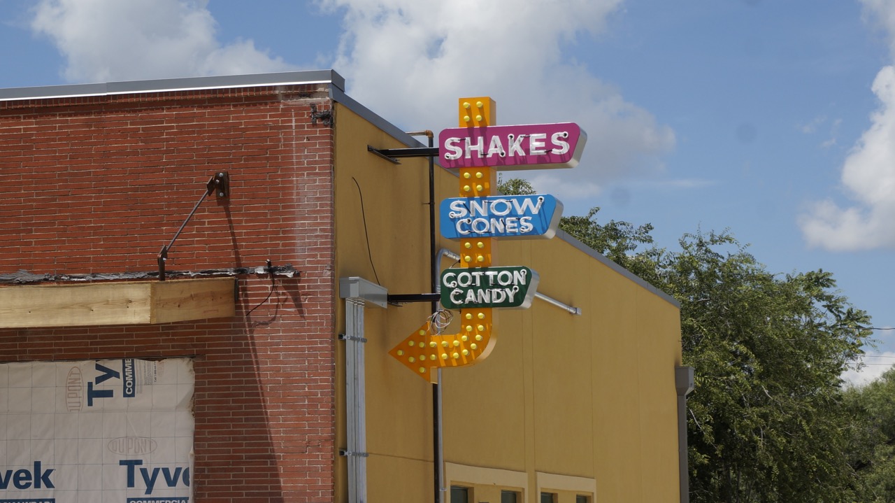 The exterior of the Twisted Root Restaurant in San Angelo 30-40 days before its soft opening. (LIVE! Photo/Joe Hyde) The exterior of the Twisted Root Restaurant in San Angelo 30-40 days before its soft opening. (LIVE! Photo/Joe Hyde)