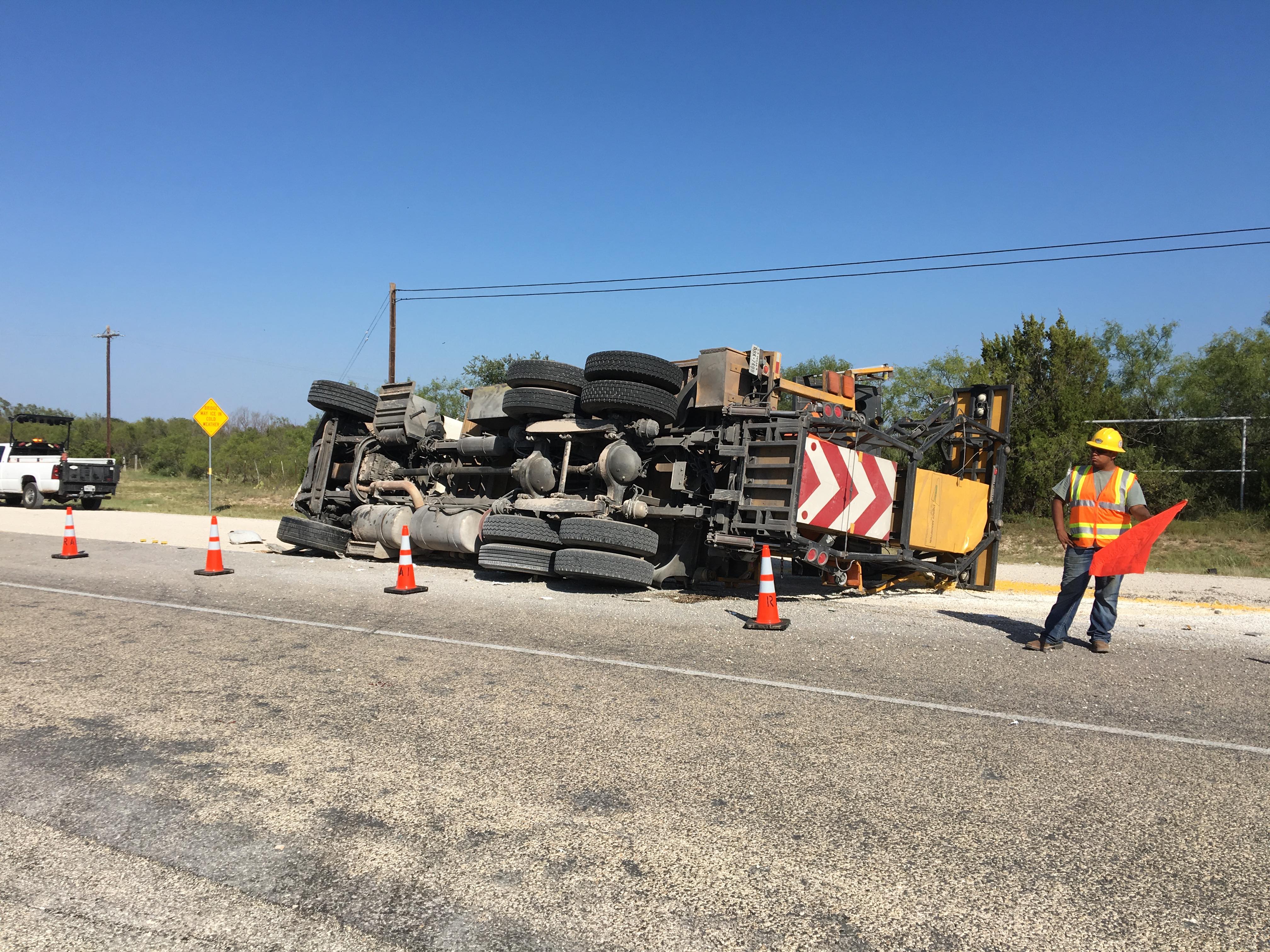 Rollover Crash on US 67 (LIVE! Photo/Joe Hyde) Rollover Crash on US 67 (LIVE! Photo/Joe Hyde)