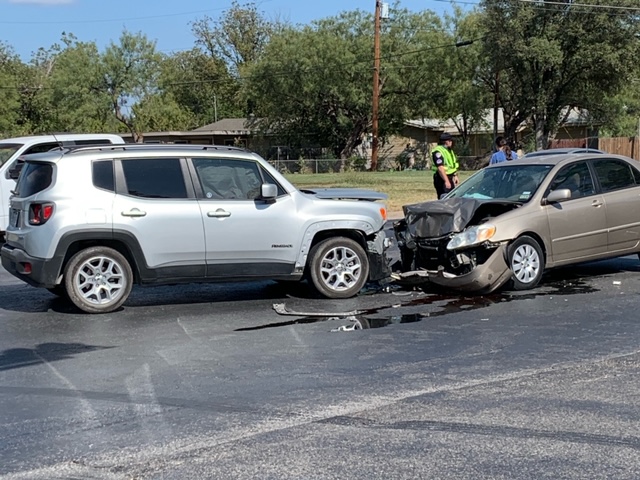 Head-on Crash Ave. N at A&amp;M (Live Photo/Matt Trammell)
