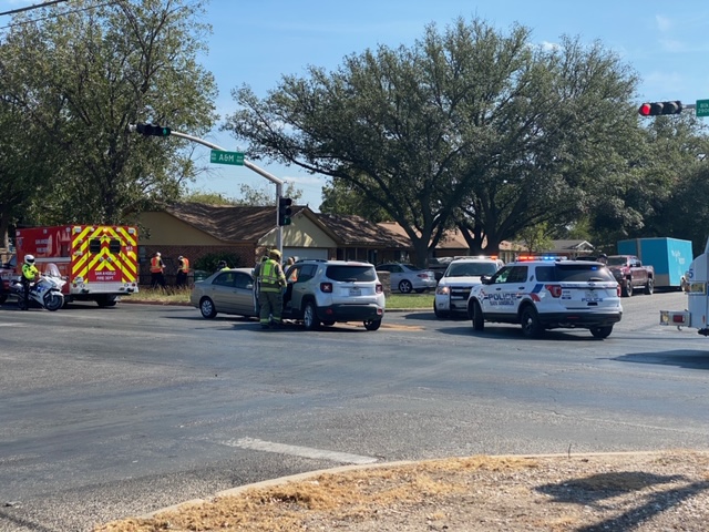 Head-on Crash Ave. N at A&amp;M (Live Photo/Matt Trammell)