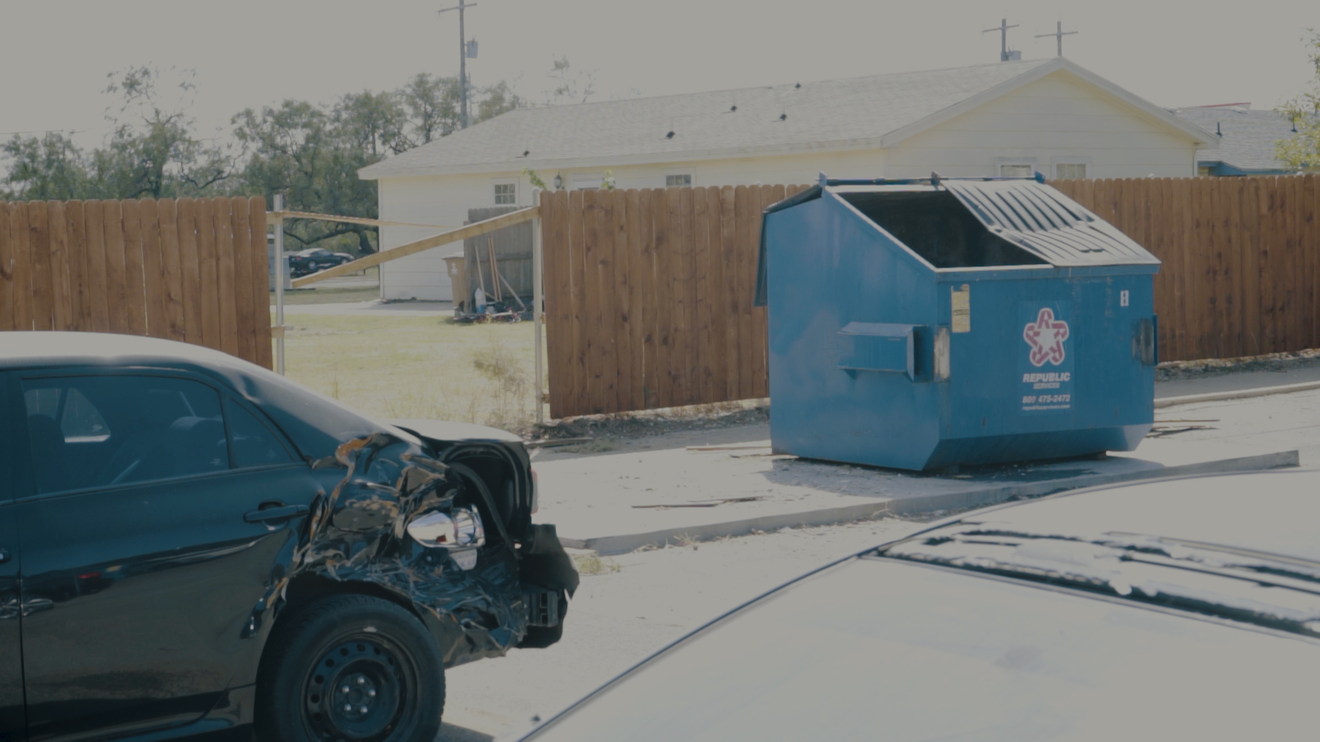 High Speed Chase Ends in Crash at Windmill Apartments (Live Photo / Matt Trammell)