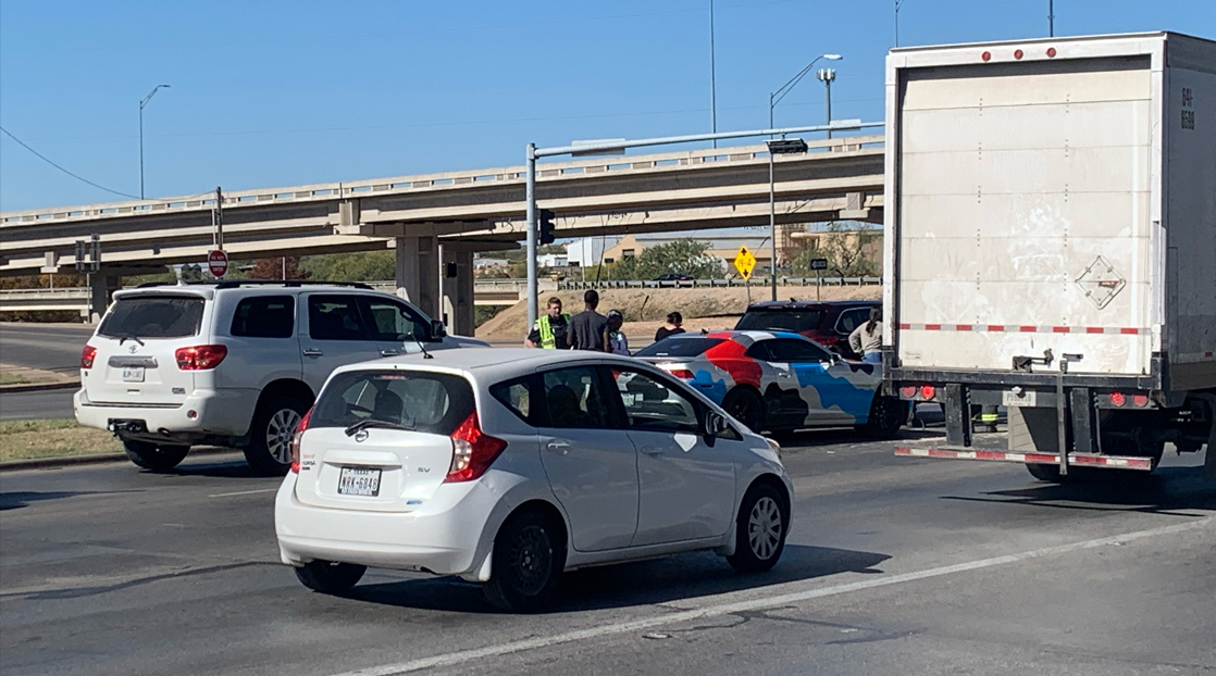 Bryant Crash (Live Photo / Matt Trammell)