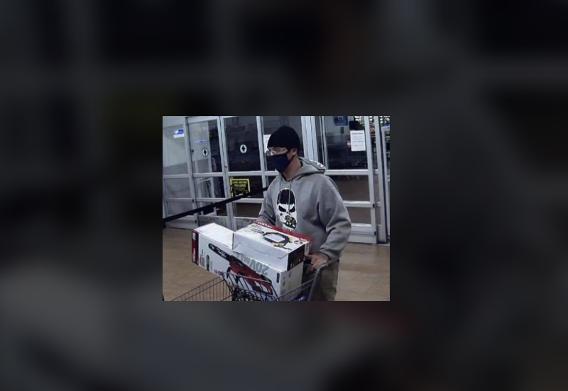 SAPD Searching for Credit Card Thieves