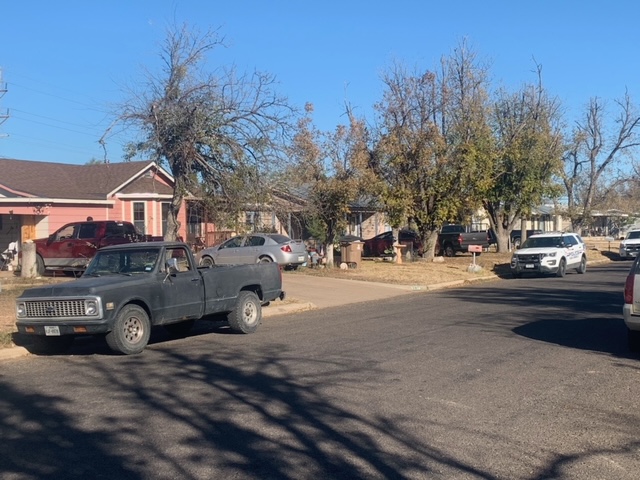 Possible Drive-by Shooting Near Bradford Elementary (LIVE! Photo/Matt Trammell)