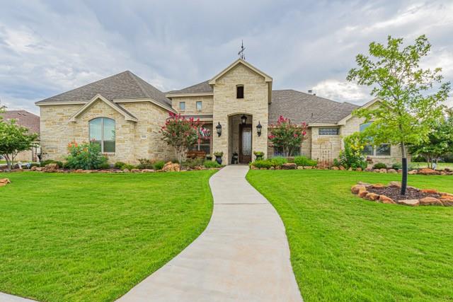 1938 Overhill Dr, San Angelo, TX 76904