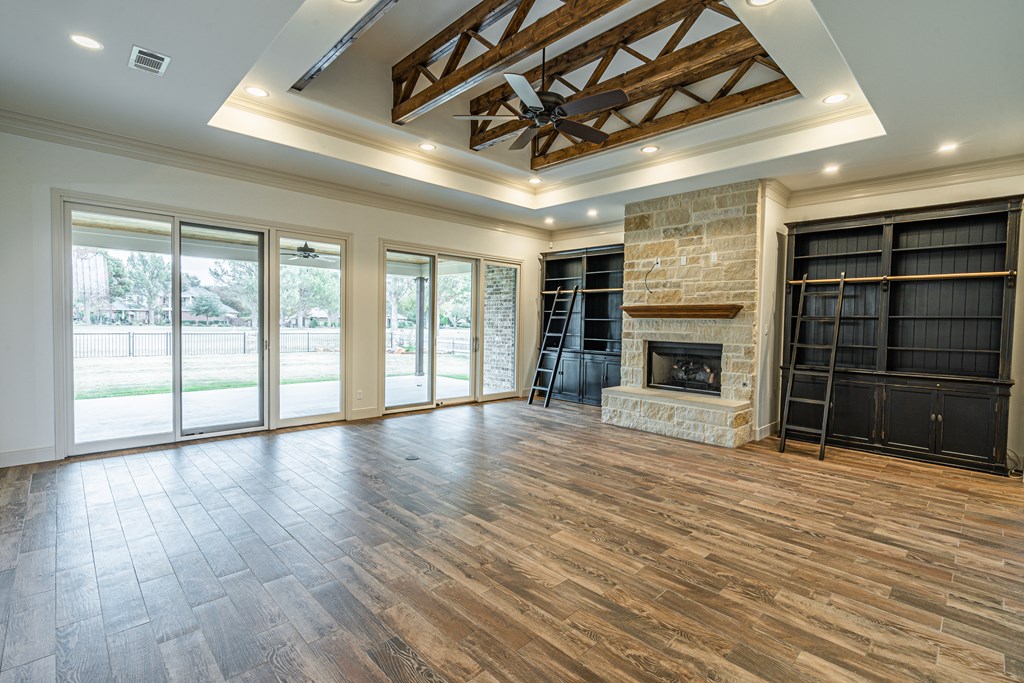 1938 Overhill Dr, San Angelo, TX 76904