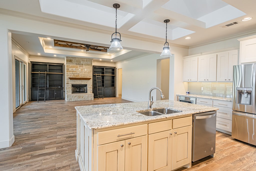 1938 Overhill Dr, San Angelo, TX 76904