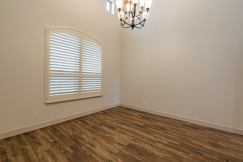 1938 Overhill Dr, San Angelo, TX 76904