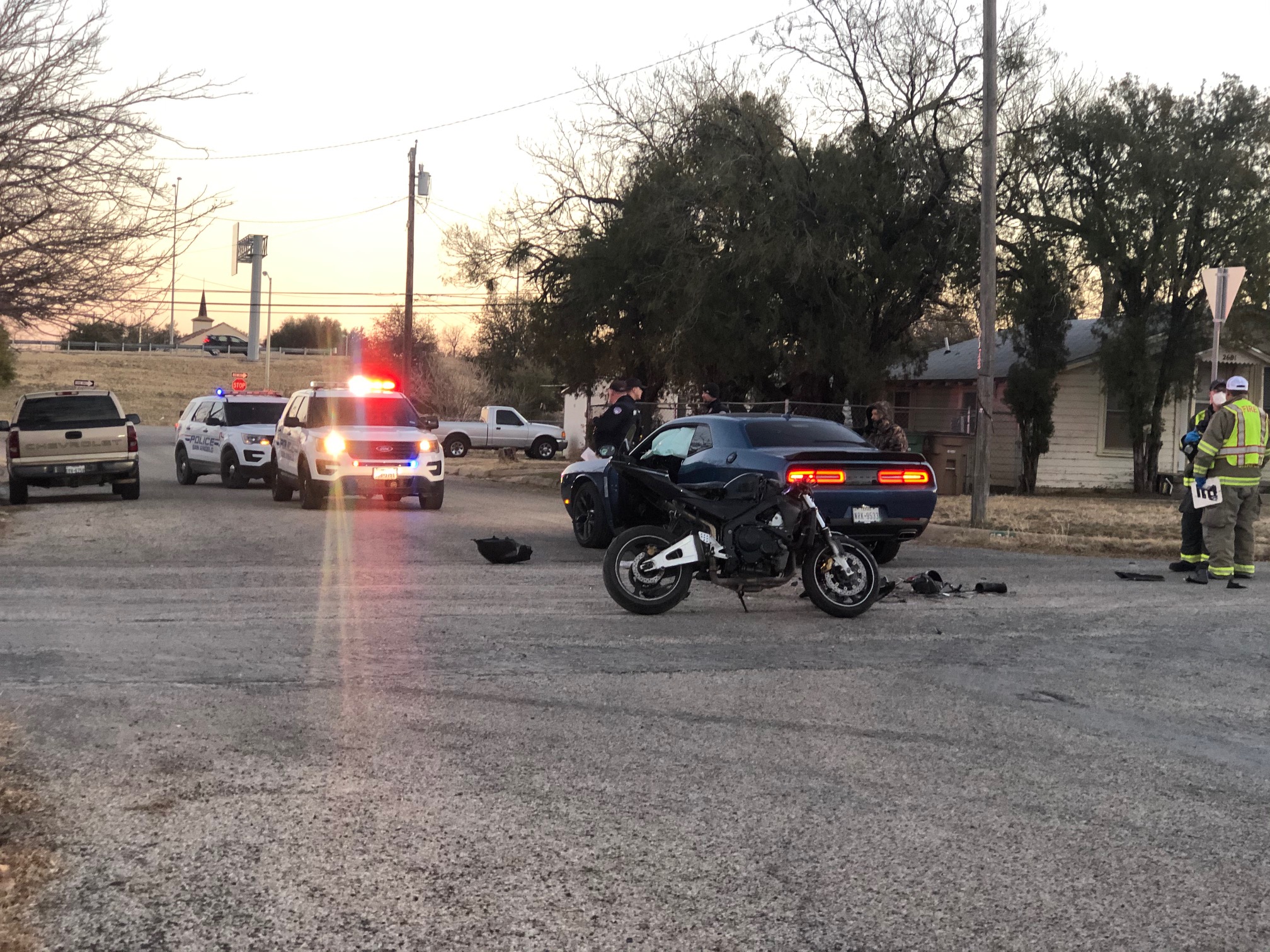 Bike vs Car Crash Houston St. (LIVE! Photo/Sonia Ramirez)