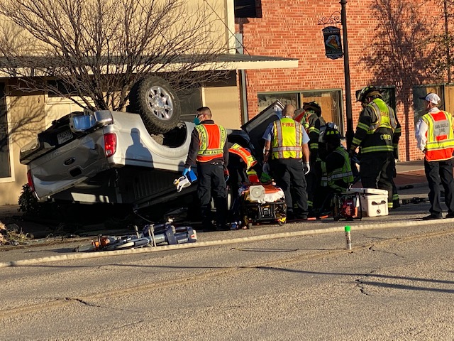 Three Vehicle Crash N. Chadbourne at 19th.  (LIVE! Photo/Yantis Green) Three Vehicle Crash N. Chadbourne at 19th.  (LIVE! Photo/Yantis Green)
