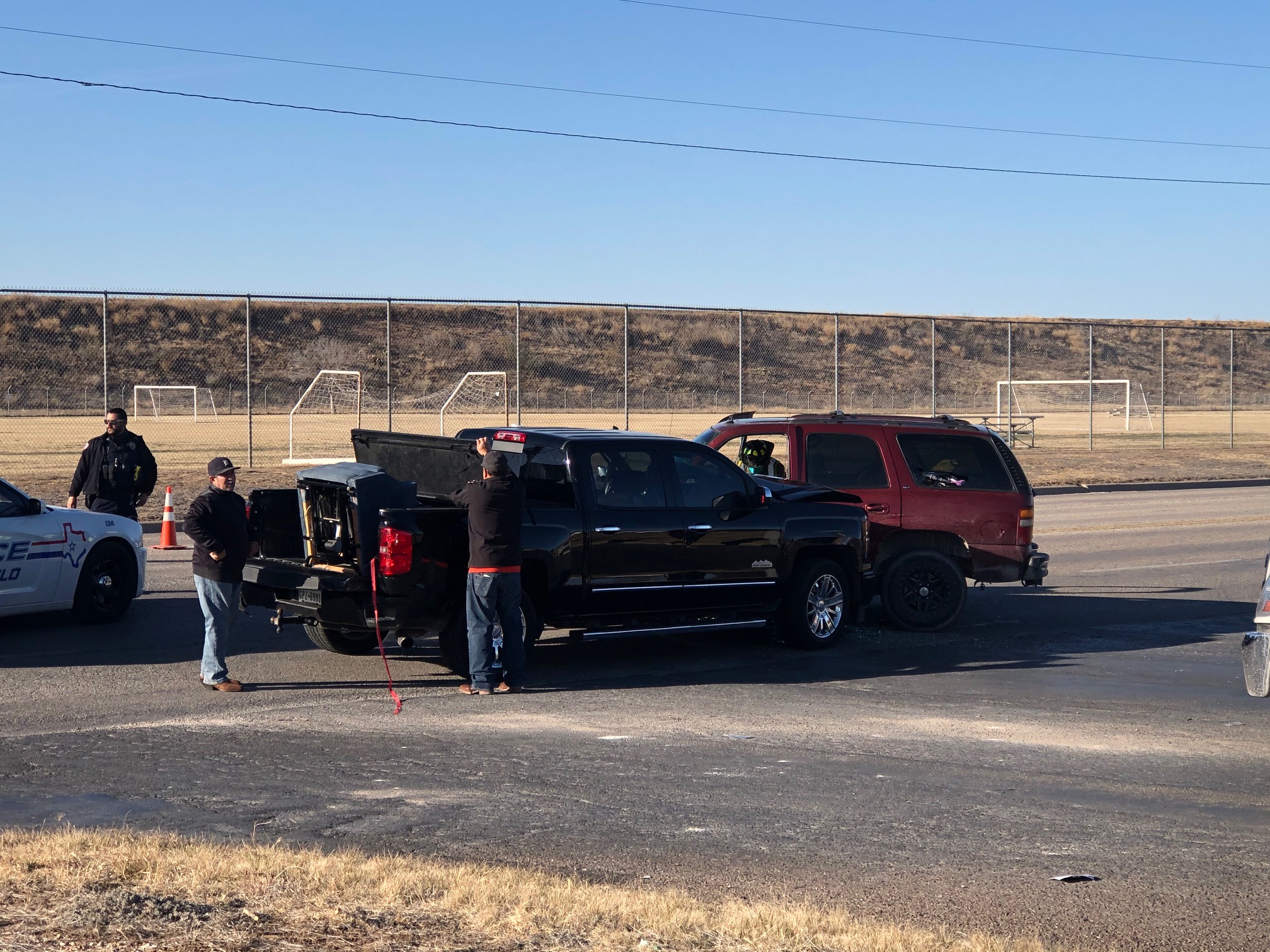 Glenna at Junius Crash (LIVE!/Photo Sonia Ramirez) Glenna at Junius Crash (LIVE!/Photo Sonia Ramirez)