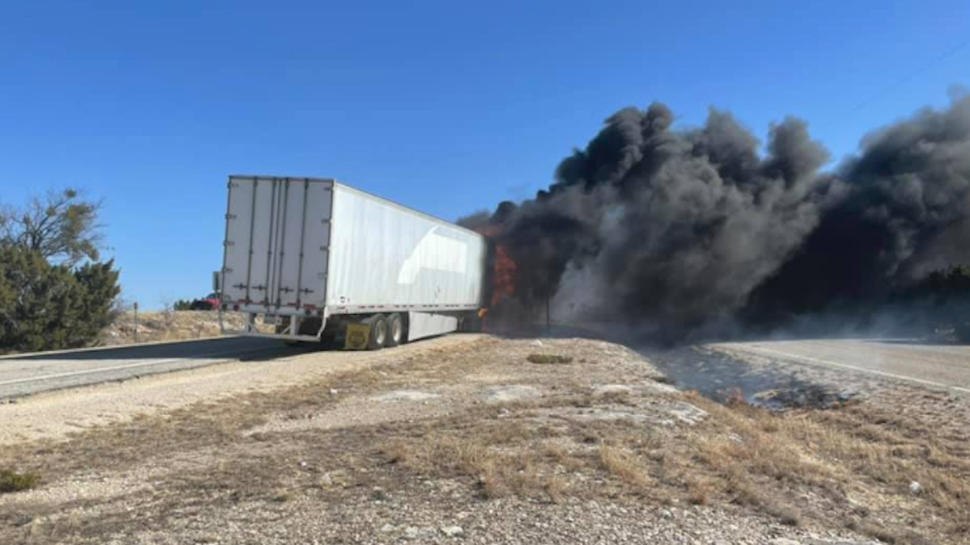 Massive Truck Fire Shuts Down I-10 Near Sonora