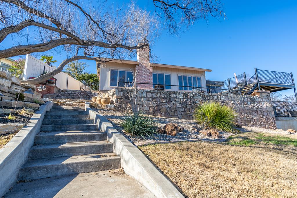 2950 Red Bluff Circle, San Angelo, TX 76904