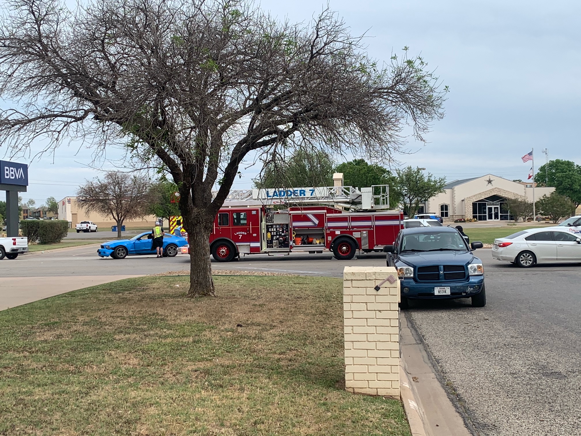 Boy Bloodied and Hospitalized After No Seatbelt Crash (LIVE! Photo/Matt Trammell)