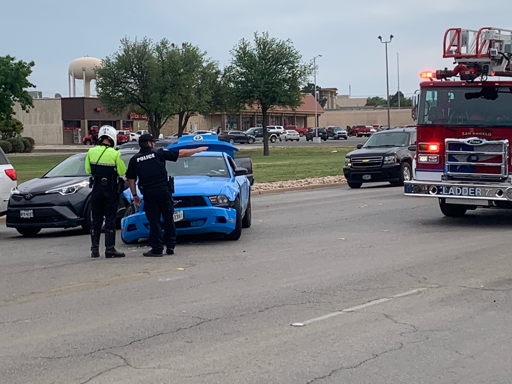 Boy Bloodied and Hospitalized After No Seatbelt Crash (LIVE! Photo/Matt Trammell)