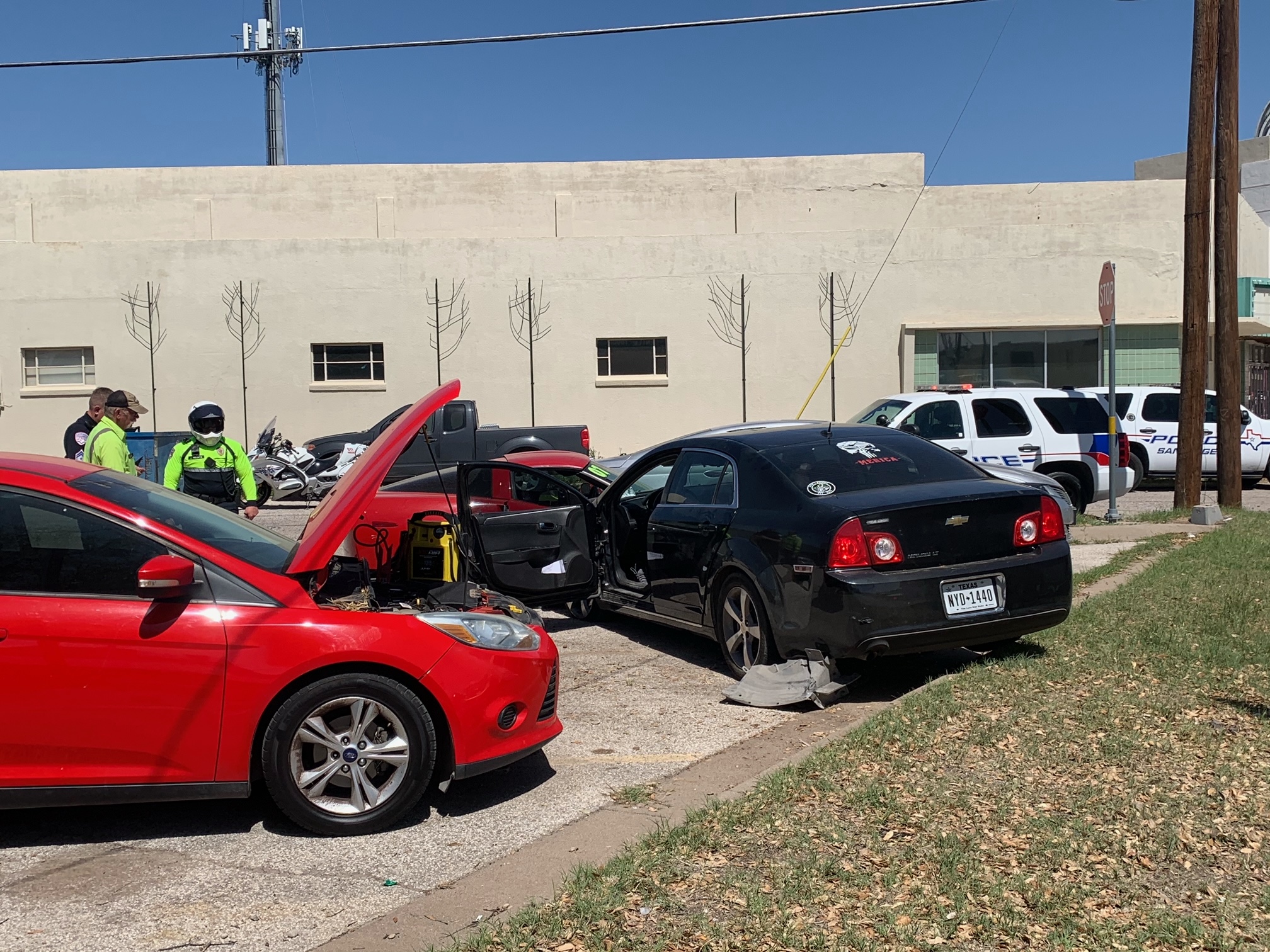 Corvette Mangled in Used Car Lot Crash (LIVE! Photo/Matt Trammell)