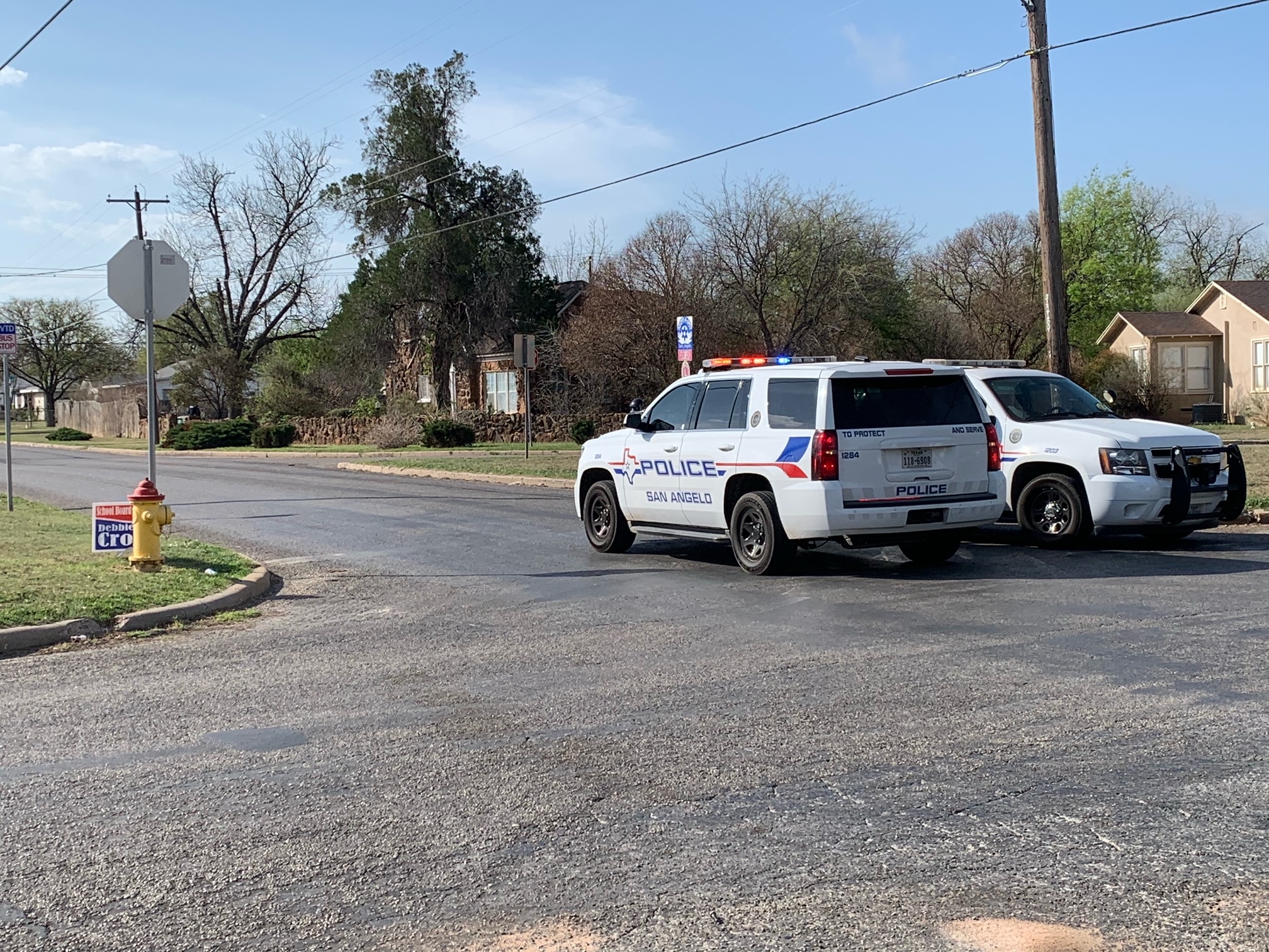 Police Activity N. Van Buren St. (LIVE! Photo/Matt Trammell) Police Activity N. Van Buren St. (LIVE! Photo/Matt Trammell)