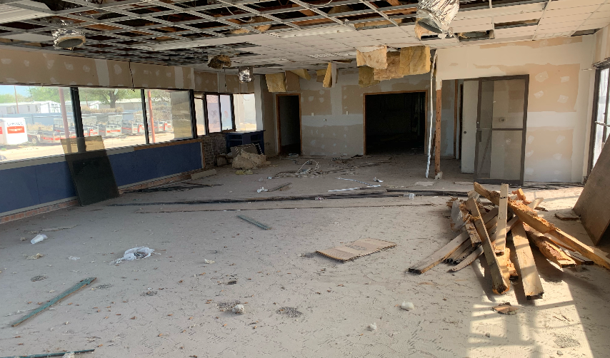 Shine Brite Fast Lube Center