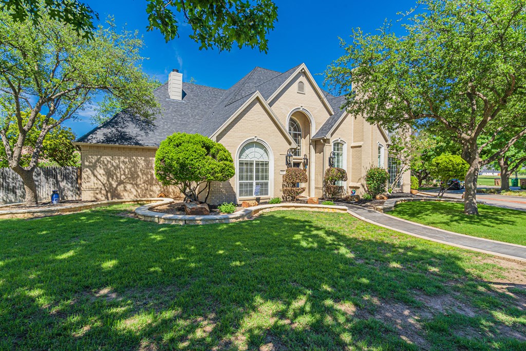 5406 Bent Green Court, San Angelo, TX 76904