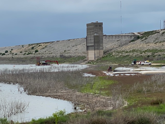 US Army Corps of Engineers Dredging O.C. Fisher 2021 (LIVE! Photo/Yantis Green) US Army Corps of Engineers Dredging O.C. Fisher 2021 (LIVE! Photo/Yantis Green)