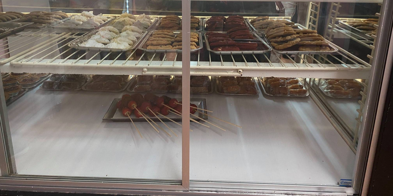 Chocolate Dip &amp; Bakery