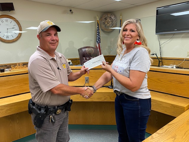 First Responder Volunteer Patricia Murdoch and Concho County Sheriff Chad Miller (LIVE! Photo/Yantis Green) First Responder Volunteer Patricia Murdoch and Concho County Sheriff Chad Miller (LIVE! Photo/Yantis Green)