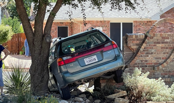 Dr. Pepper Causes Wild Crash in Quiet Neighborhood Dr. Pepper Causes Wild Crash in Quiet Neighborhood