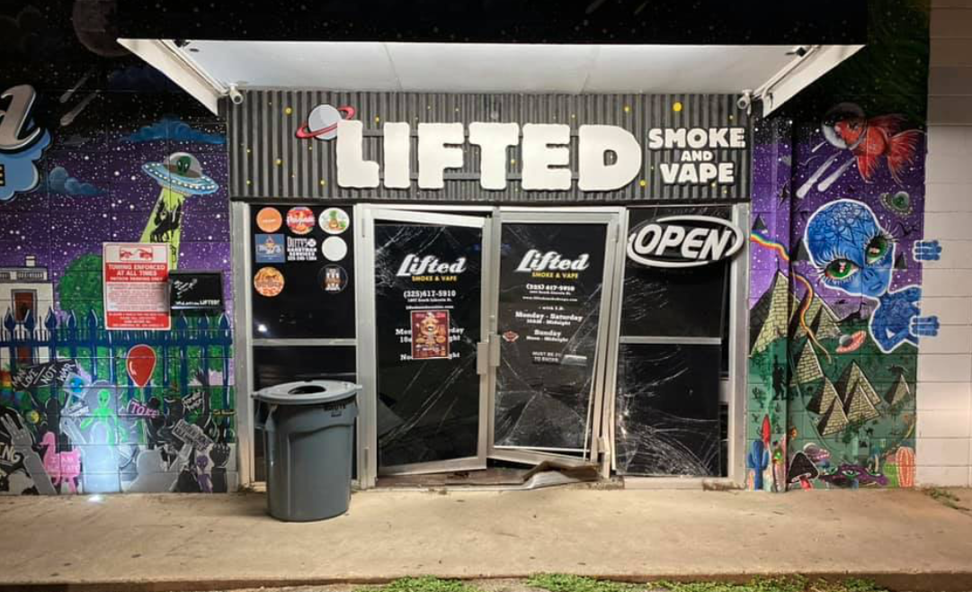 Lifted Smoke and Vape's Front Doors Destroyed Lifted Smoke and Vape's Front Doors Destroyed